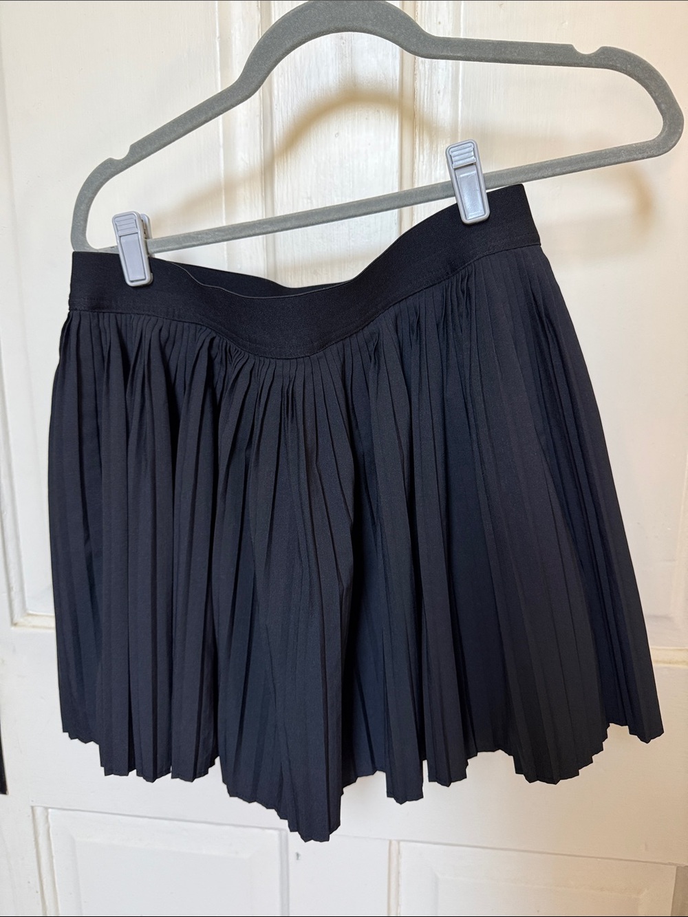 Classic Black Pleated Mini Skirt